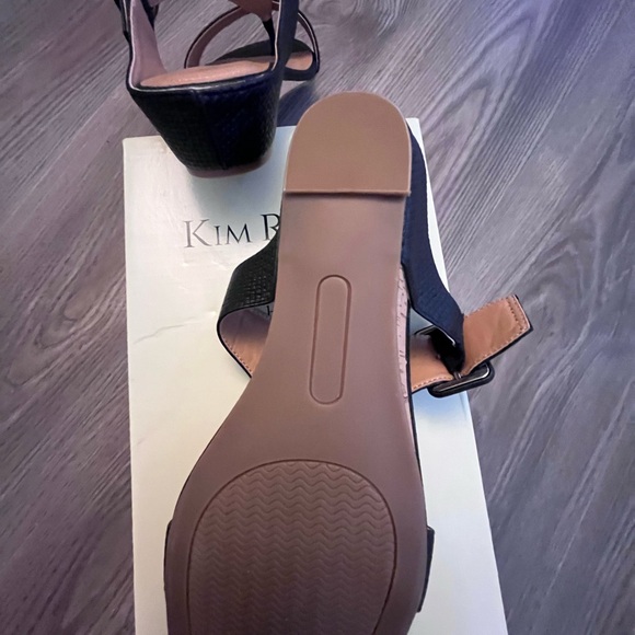 Kim Rogers Black Textured Wedge Sandals NIB - Picture 5 of 6